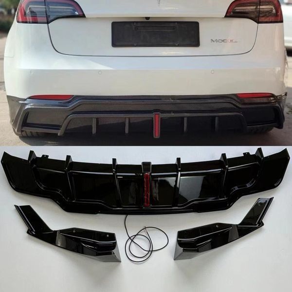 Difuzor cu lampă LED subțire pentru Tesla Model 3 în stil F1