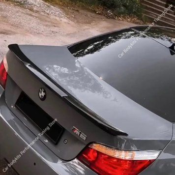 Spoiler BMW 5 E60 capac portbagaj BMW E60 stil M4