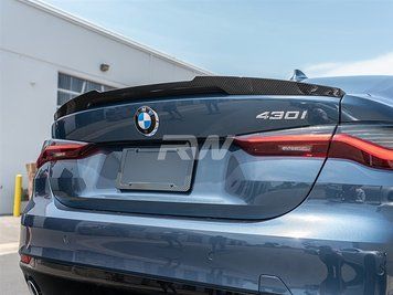 Spoiler capac portbagaj BMW G22 Seria 4 BMW G22 negru lucios